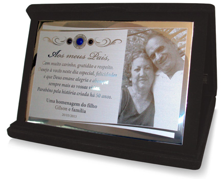 Placas de Homenagem 30% folheado a ouro 18k e pedra natural
